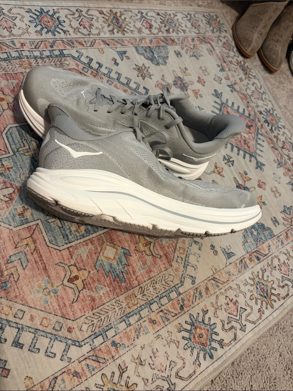 HOKA Clifton 10 Men’s Gray Running Shoes Athletic Sneakers size 12 2E